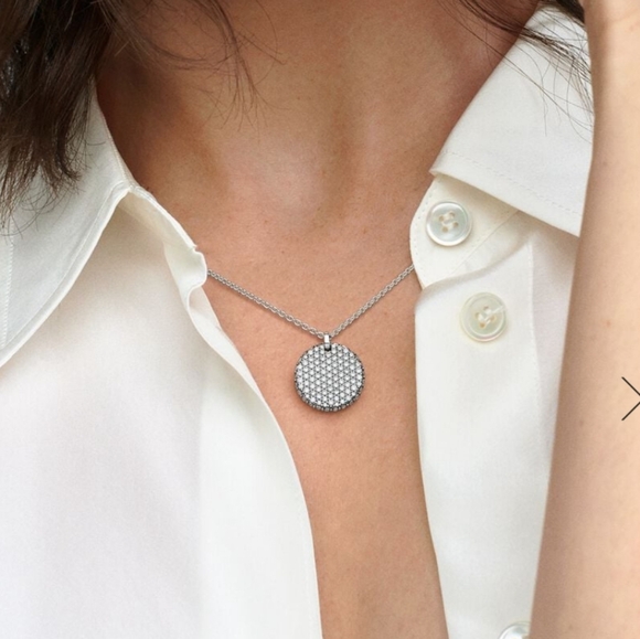 Pandora timeless pave round pendant - Picture 2 of 5